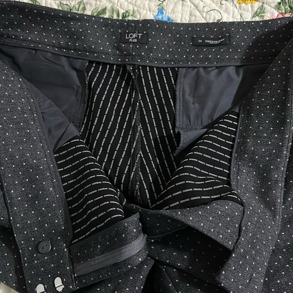 Loft Llus 26W Polysester viscose blend dress pants pin dot dark gray - Picture 2 of 4